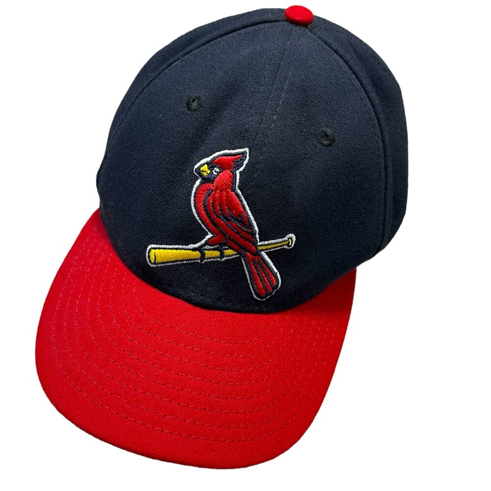 Cardinals Baseball Cap Blue Red Size 7 1/4 or 57.7 cm